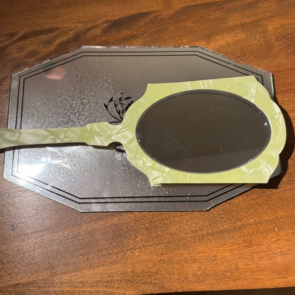 Vintage Art Deco 3pc Vanity Set Green Celluloid Mirror Tray & Unused Brush 1930s - Picture 7 of 12